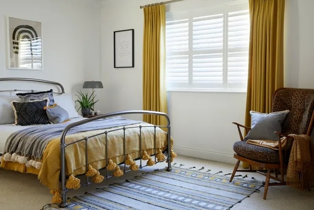 Which type of Curtains looks good with Plantation shutters