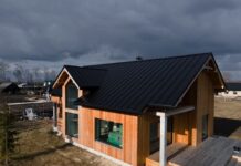 Secure Your Home with Expert Roofing Contractors Expert Roofing Contractors