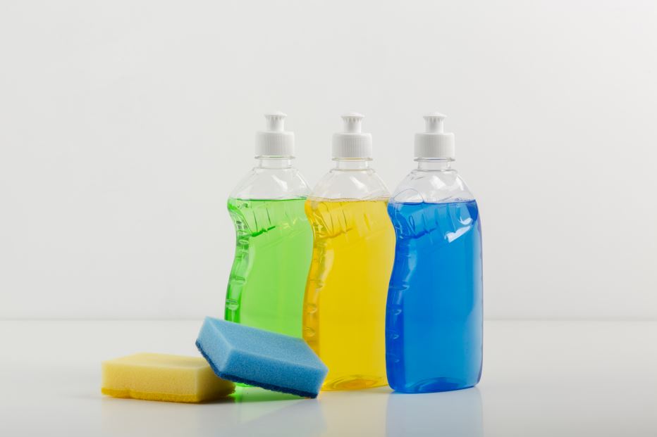 Best Products for Fly Speck Removal