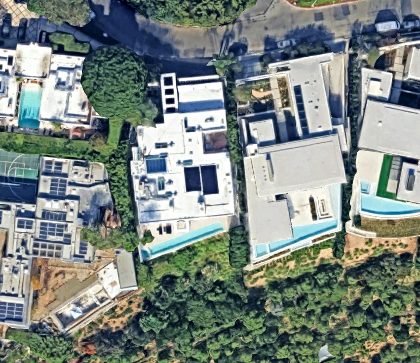 Where Does Keanu Reeves Live