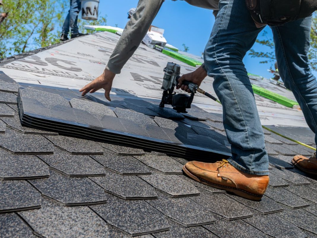 What to Do When You Need a Roofer