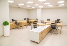 Redefining the Modern Workspace: The Intersection of Aesthetic Innovation and Ergonomic Craftsmanship The Intersection of Aesthetic Innovation and Ergonomic Craftsmanship