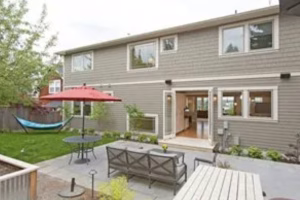 Outdoor Space of Ken Jennings House