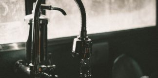 Common Plumbing Problems Homeowners Should Never Ignore Common Plumbing Problems Homeowners Should Never Ignore