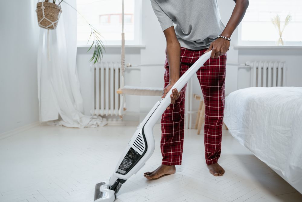 Building a Cleaner Bedroom Building a Cleaner Bedroom