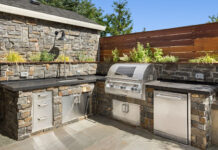 How to Plan an Outdoor Kitchen That Fits Your Yard and Budget How to Plan an Outdoor Kitchen That Fits Your Yard and Budget